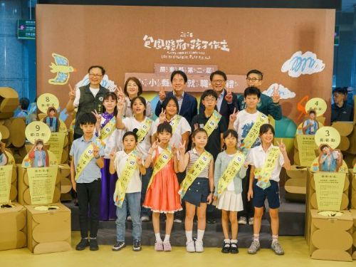 「包圍縣府 孩子作主」賴總統讚：太酷了，肯定屏東為「兒童首都」